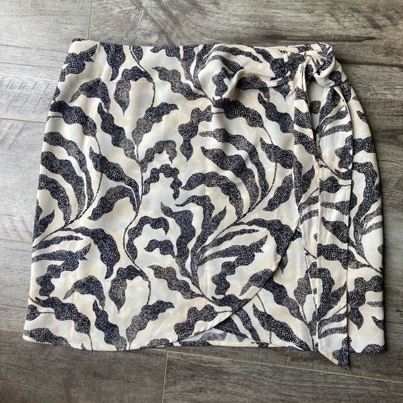 Soaked in Luxury wrap skirt - Picture 1 of 8